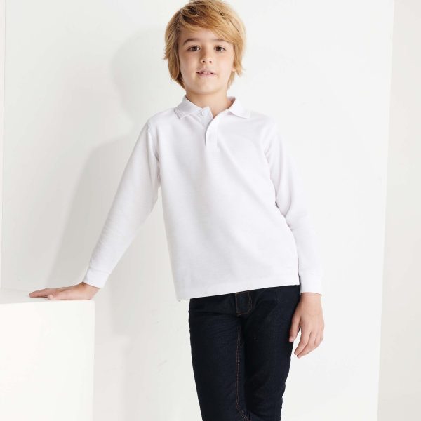 Miliar Ropa Laboral Polo de manga larga, cuello y bocamangas acanalado y tapeta de 2 botones. Puños canalé 1x1 con elastano y cubrecosturas reforzado en cuello.
